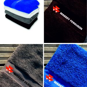 Massey Ferguson 2 - Kylpypyyhe 100x150cm