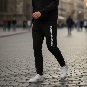 40. Kardaanikunkku - Collegehousut, kapealahje 2 (S-2XL)