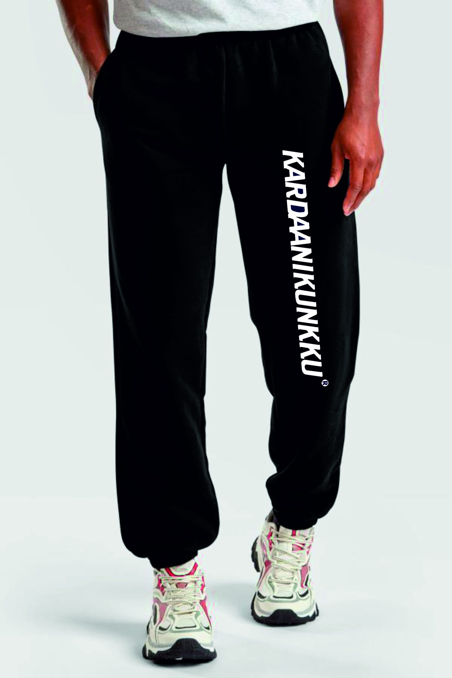 40. Kardaanikunkku - Collegehousut, löysät 2 (S-3XL) - Image 2