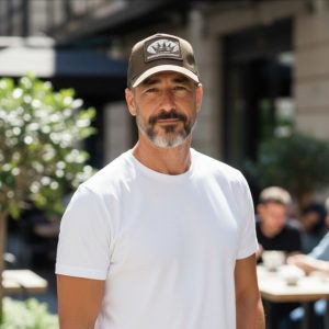 40. Kardaanikunkku - Patch trucker oliivi lippalakki, verkkoperä